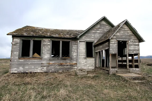 old farm house, decay, home, farm, architecture, rural, old, broken, aged, rustic, wood, crumbling, weathered, damaged, shabby, abandoned, exterior, building, graffiti, structure, idaho, decay, decay, home, abandoned, abandoned, abandoned, abandoned, abandoned, graffiti, graffiti, graffiti, graffiti, idaho, idaho, idaho. How US homeowners reverse bad old-house repairs