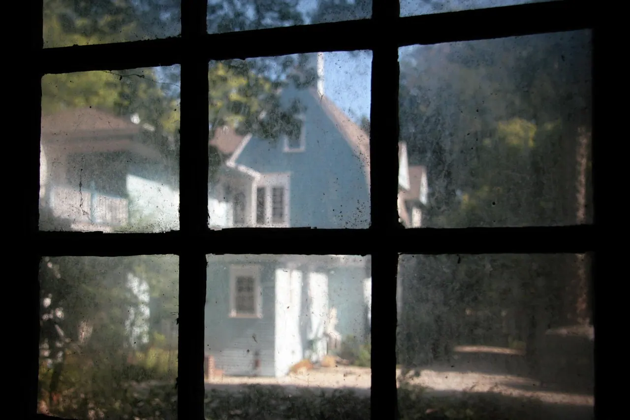 old house, window, building, vintage, detail, blue, worn, heritage, home, victorian, dingy, victorian, victorian, victorian, victorian, victorian, dingy