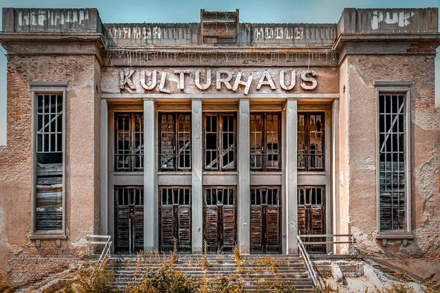 house of culture, architecture, lost place, old, building, renovation, abandoned, ruin, rehabilitation, historical, house, clinker, empty, left place, expired, dilapidated, shabby. Rehabilitation case studies: four lessons for owners of old houses